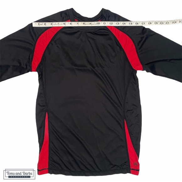 Stormtech Workout Long Sleeve in Red and Black - Picture 5 of 7